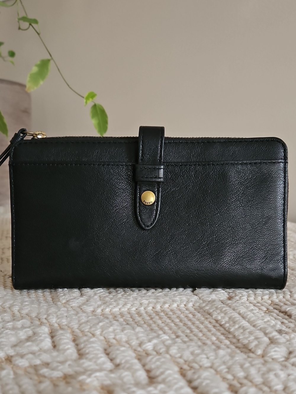 Black Fossil Fiona Tab Clutch